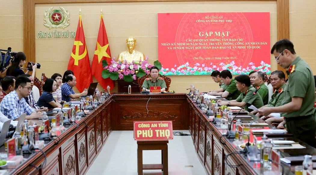anh tin bai